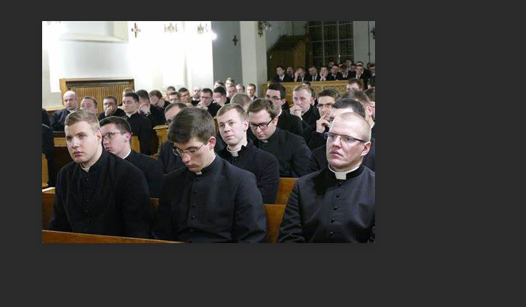 W krakowskim seminarium jeden chętny